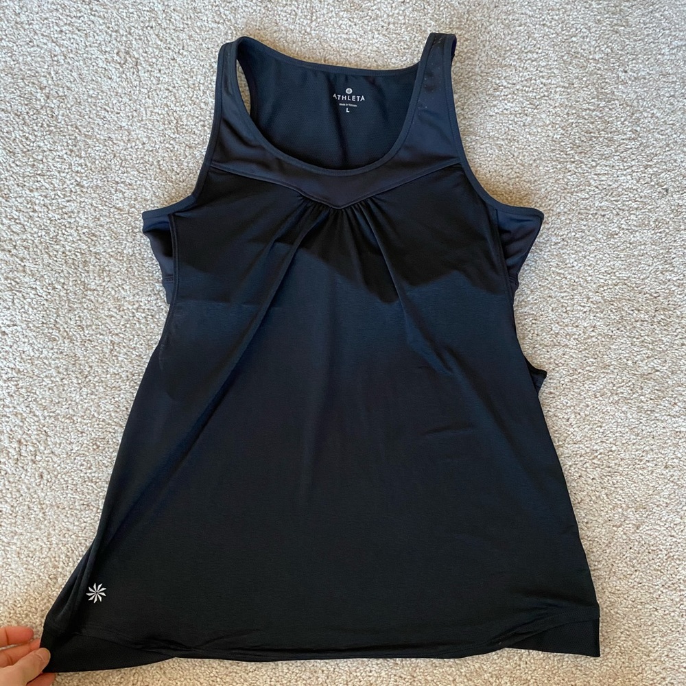 Like new! Athleta builtin sports bra workout tank!
